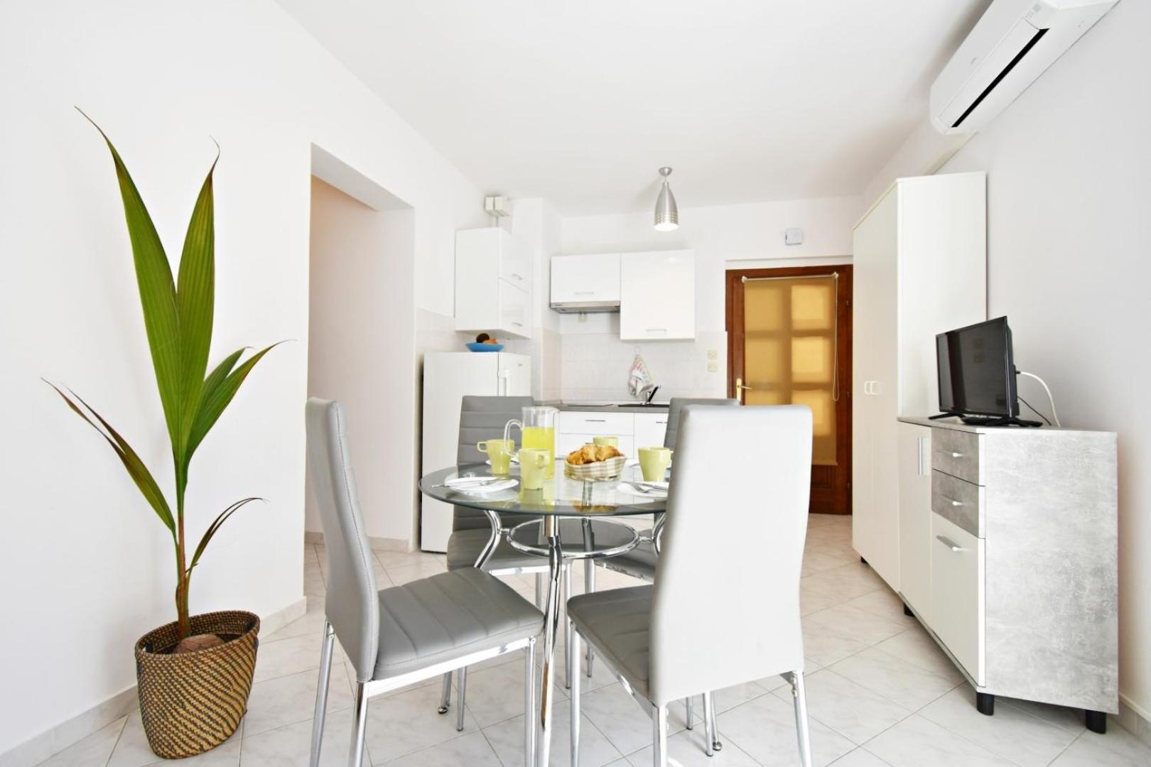 Apartments With Wifi Rabac, Labin - 17739 Room photo